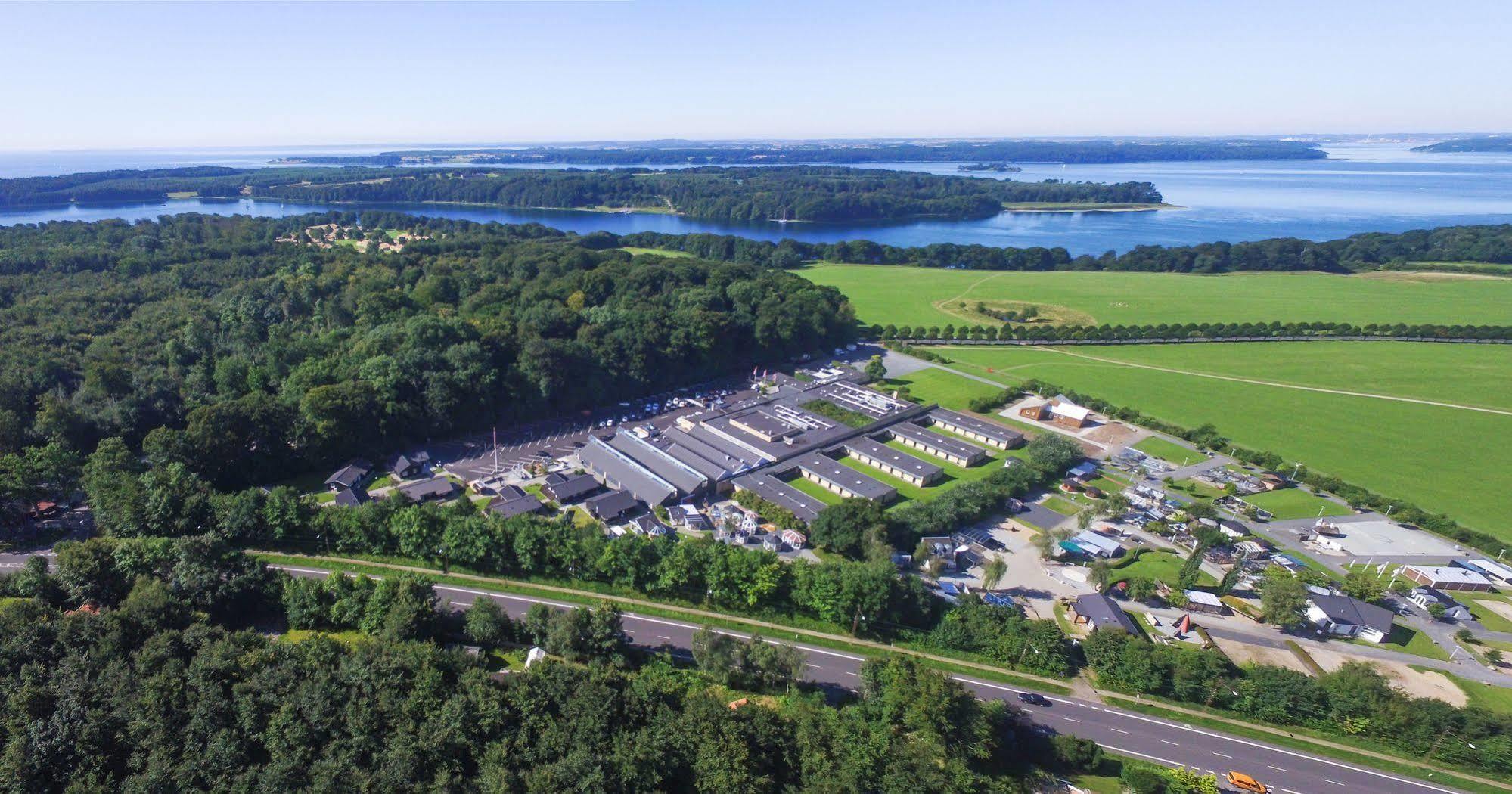 Huset Middelfart Hotel Exterior photo